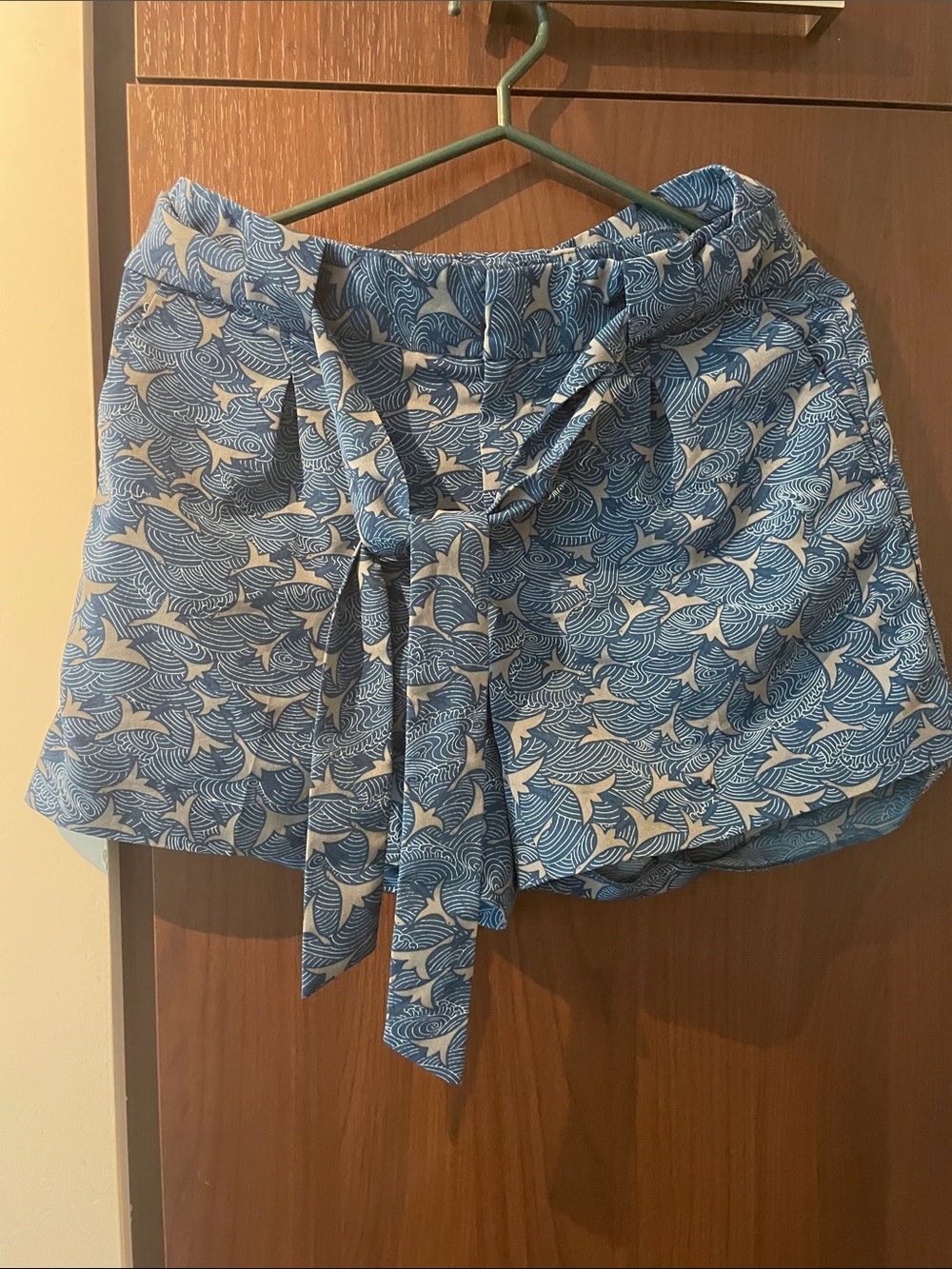 Banana Republic Blue and White Printed Tie-Waist Shorts